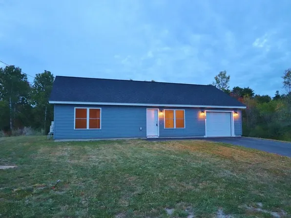 24 Briggs Drive #31, Hampden, ME 04444