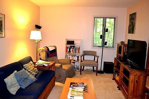 5th image of 101 Molly Ln