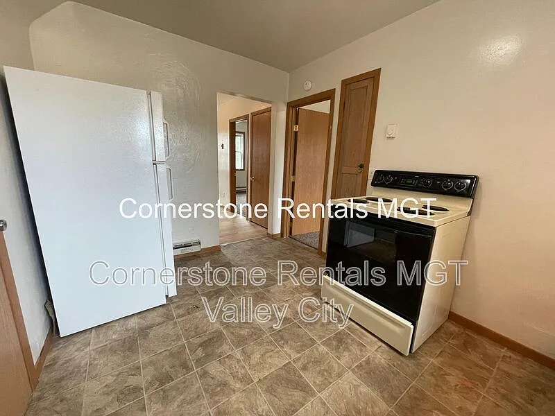2 bed, 1.0 bath, 750 sqft, $775 — Photo 4