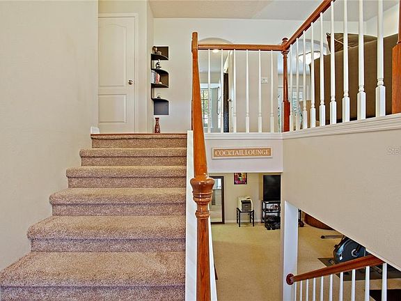 4th image of 470 Waterwood Ct