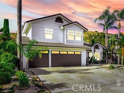 23935 Strathern St, Canoga Park, CA, 91304