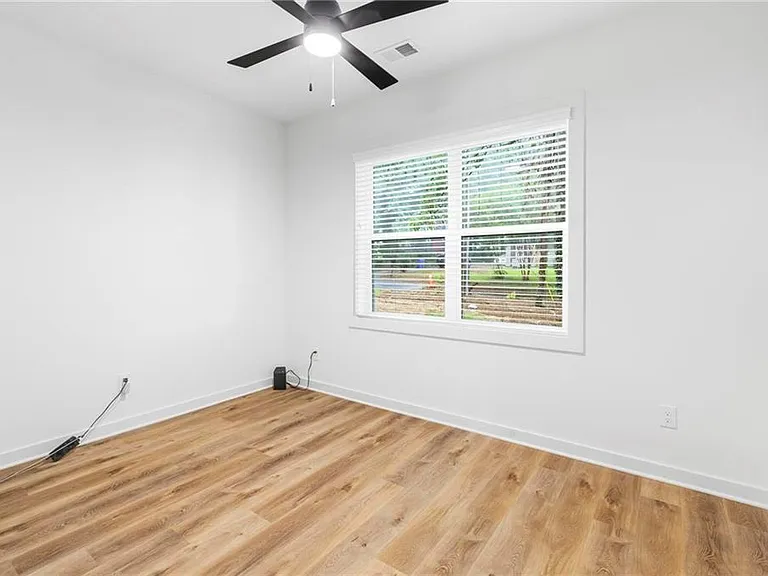 128 Hilltop Dr SW — Photo 13