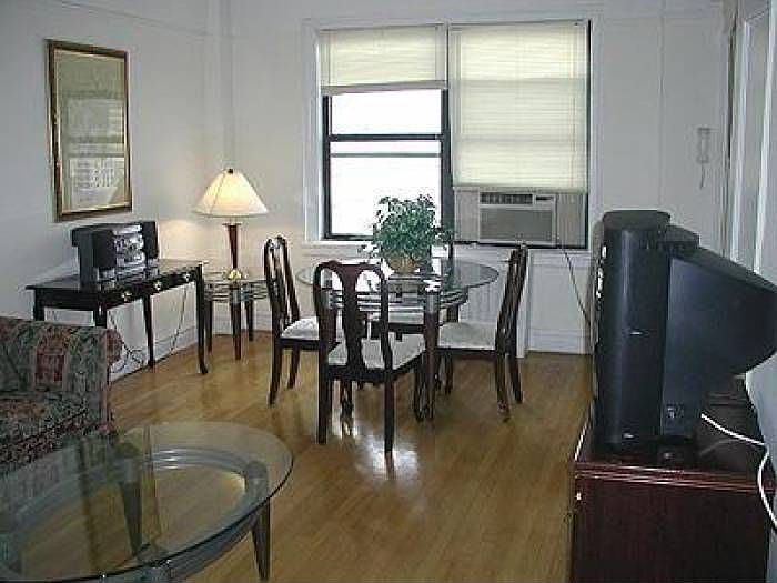 455 W 34th St APT 14F, New York, NY 10001 | Zillow