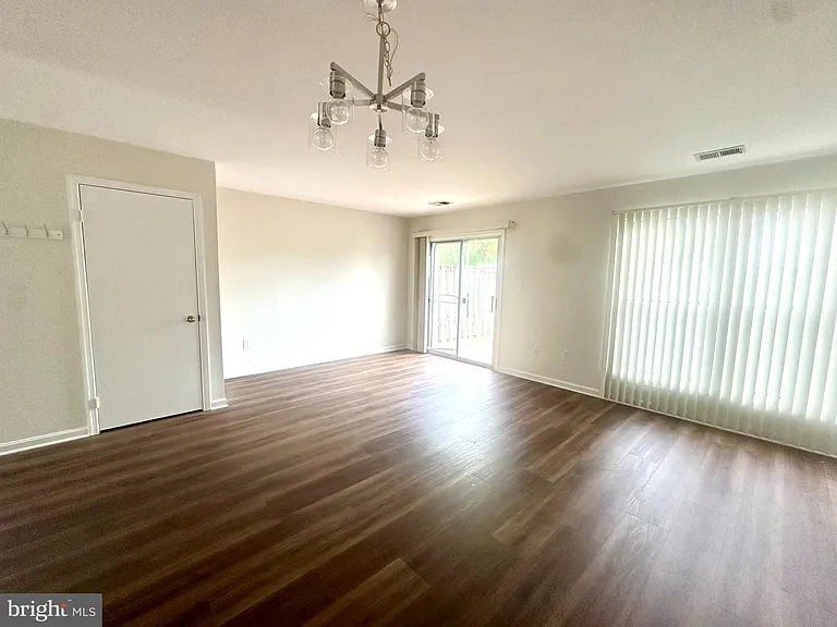 14510 London Ln — Photo 12