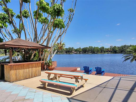 3rd image of 16517 Cayman Dr