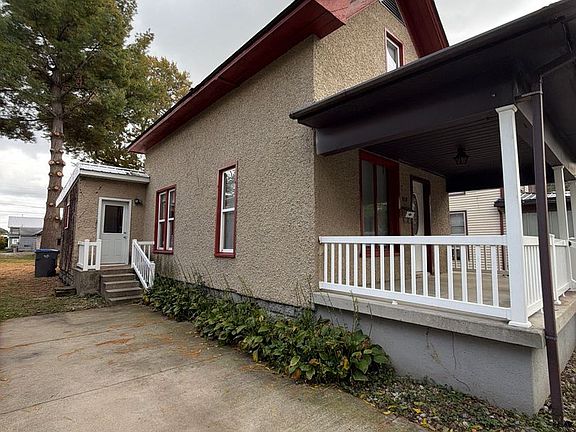 3rd image of 618 S 8th St