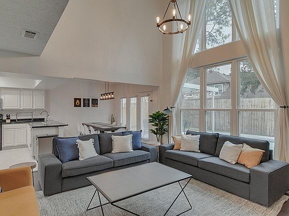 3rd image of 4434 Cantrell St #4434