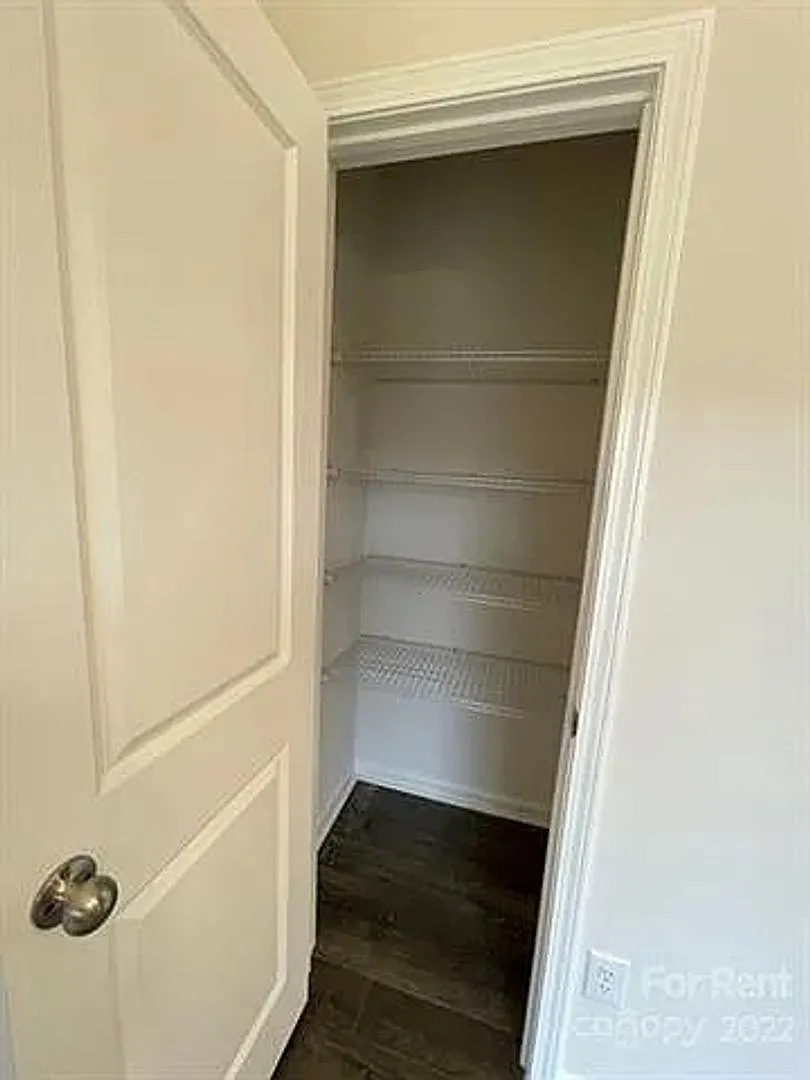 3 BR/2BA | 1-Car Garage | End-Unit — Photo 4