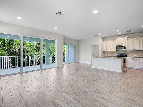 5th image of 2343 Sheen LN #405