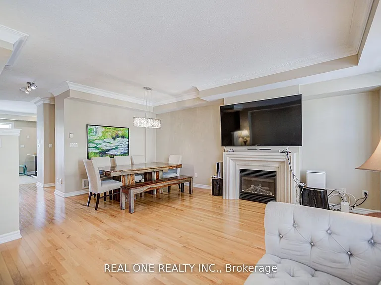 9 Ruskov Ln #UPPER — Photo 8