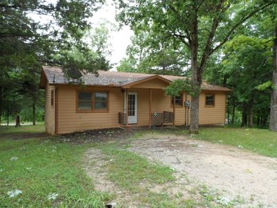 1012 Lake Rd, Merriam Woods Village, MO, 65740