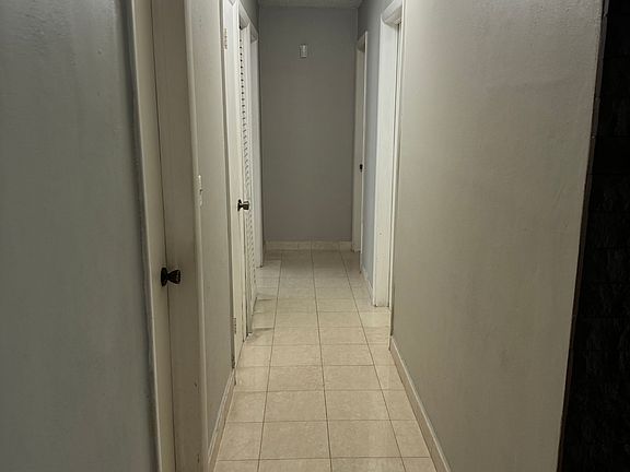 3rd image of 11040 NW 58th Ter