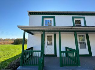 1099 E Irishtown Rd, New Oxford, PA 17350