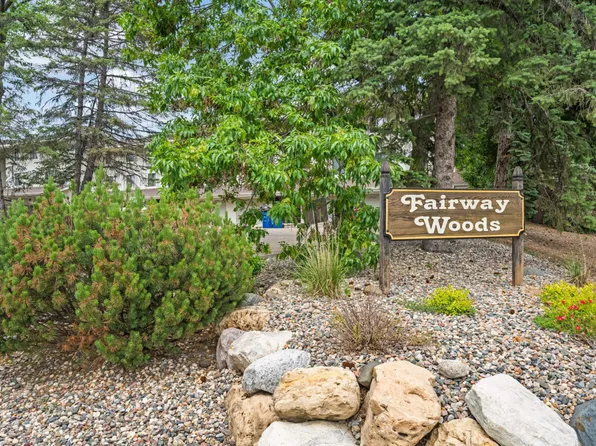 14333 Fairway Dr, Eden Prairie, MN 55344