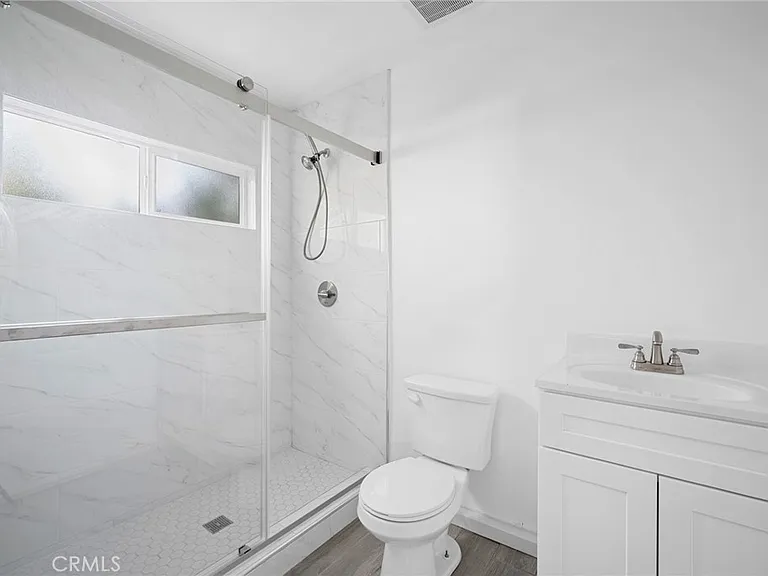 2926 Fairmount Ave #1/4 — Photo 11