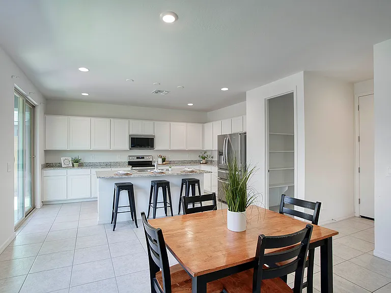 9318 E Sector Dr — Photo 7