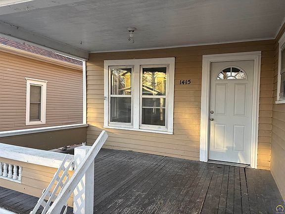 2nd image of 1415 Neosho St