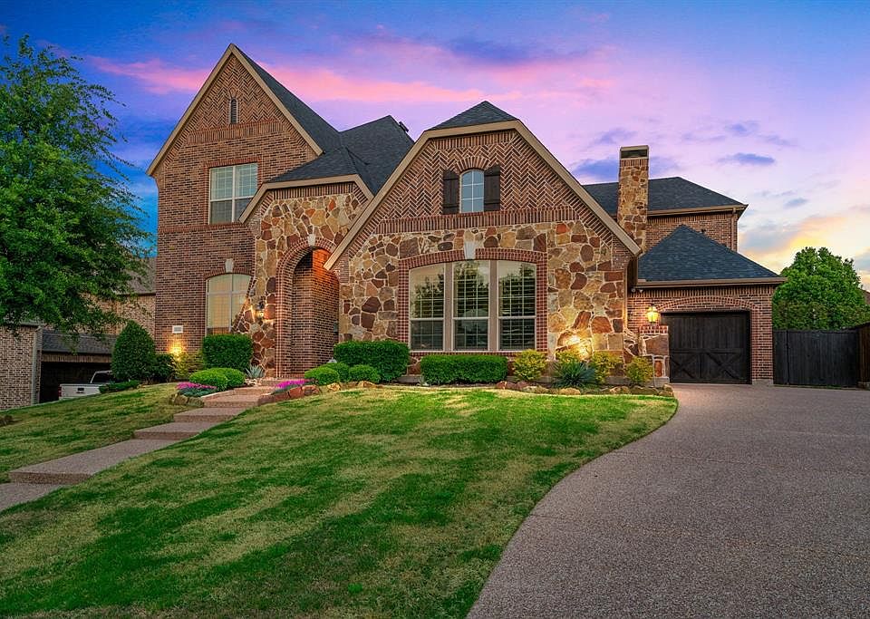 1st image of 2321 Maidens Castle Dr