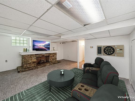 5th image of 964 Garden City Dr