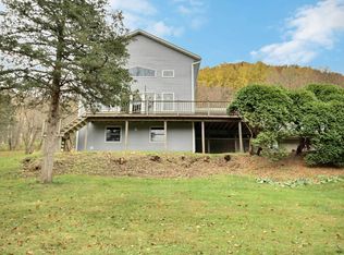 W1403 Ramrod Coulee Ln, Genoa, WI 54632