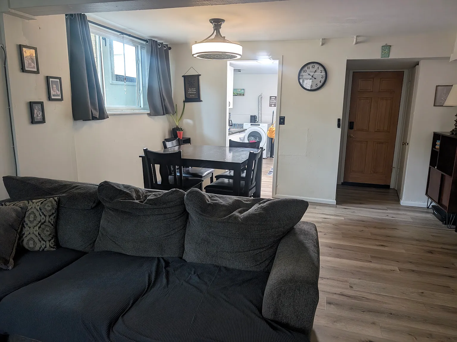 4 bed, 2248 sqft, $3,200 — Photo 3