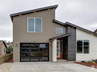 30100 G St, Ocean Park, WA