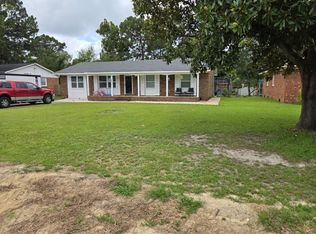 6615 Winthrop Dr, Fayetteville, NC 28311