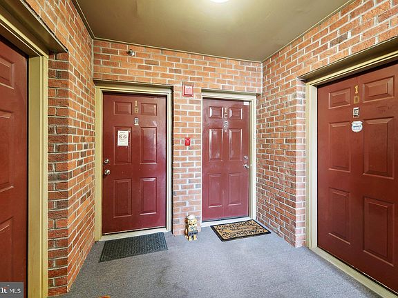 4th image of 300 Juneberry Way Unit 1C