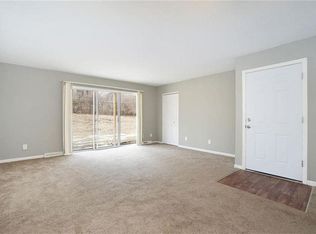8624 Countryshire Ln #2, Kansas City, MO 64138