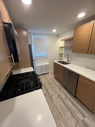 40 Irving Pl #3 Photo 1