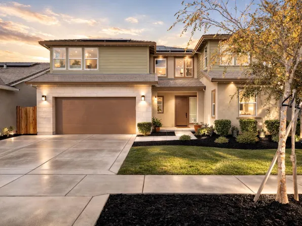 2281 Garden Farms Ave, Lathrop, CA 95330