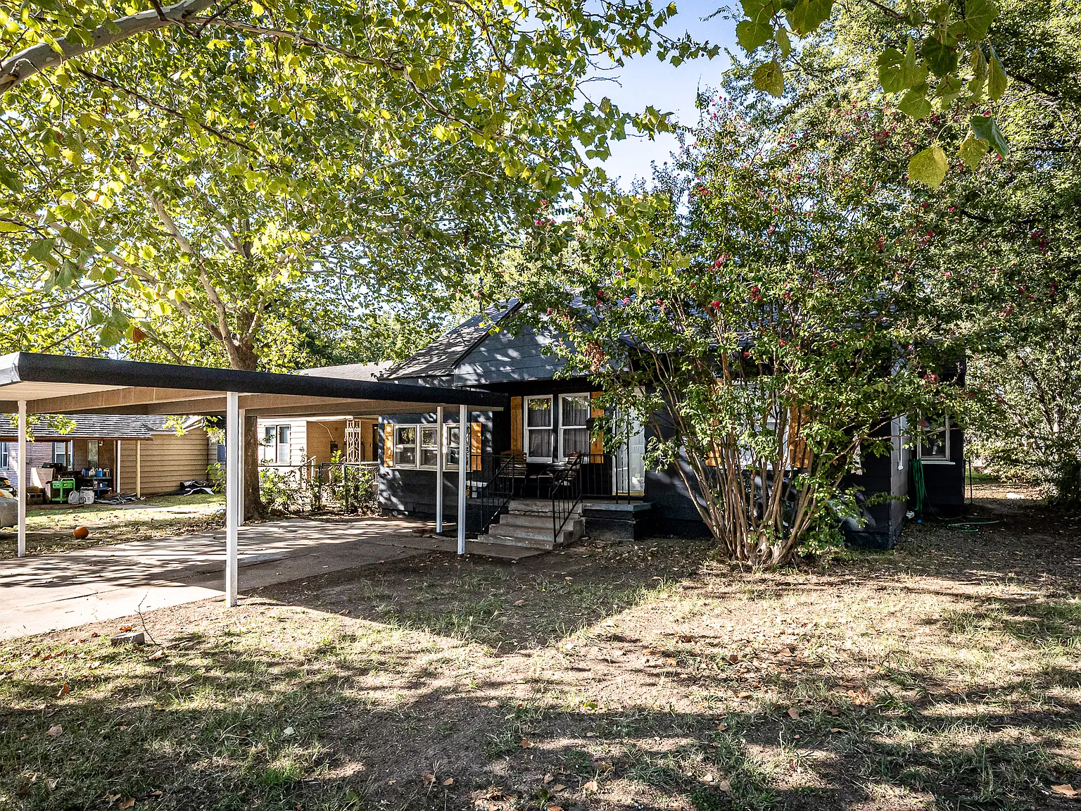3 bed, 1200 sqft, $1,195 — Photo 3