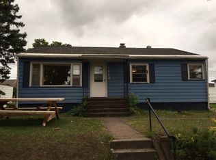1112 Keewaydin St, Negaunee, MI 49866
