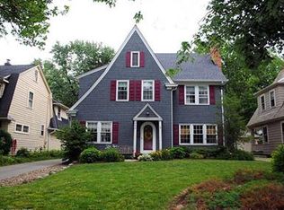 3279 Dorchester Rd, Shaker Heights, OH 44120