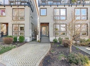 7966 SE 6th Ave, Portland, OR 97202