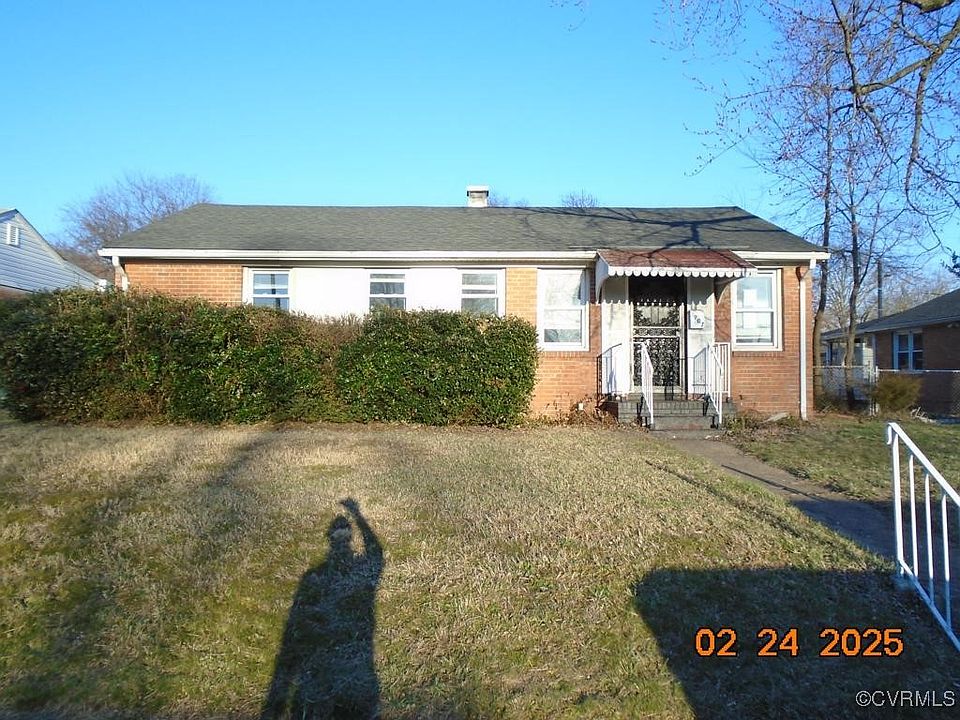 1st image of 1907 Redwood Ave