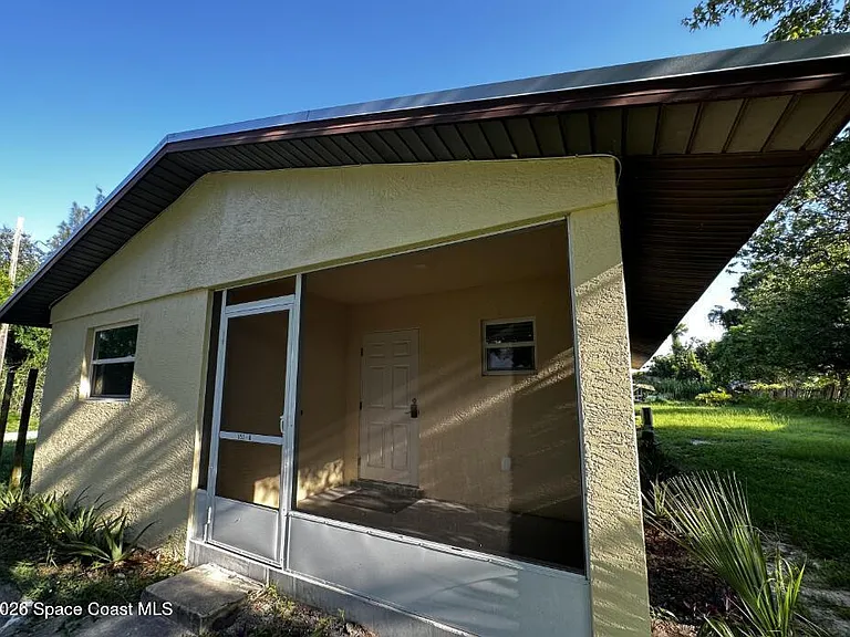 1153 Carlton Dr #A — Photo 10