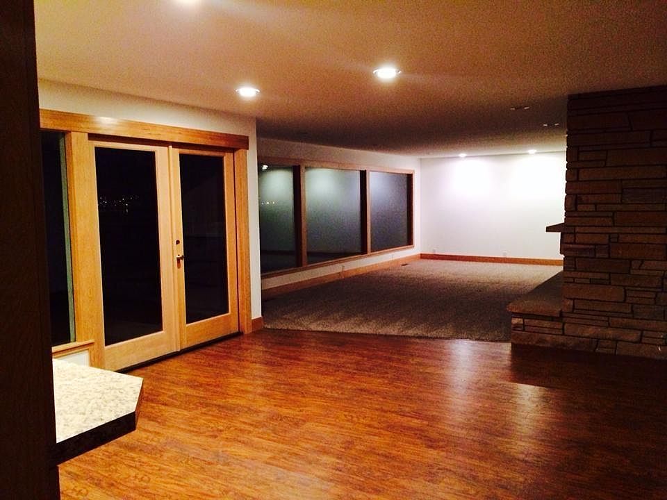 Oak Harbor, WA 98277