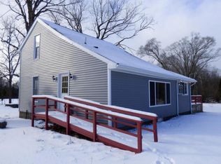 54764 California Rd, Dowagiac, MI 49047