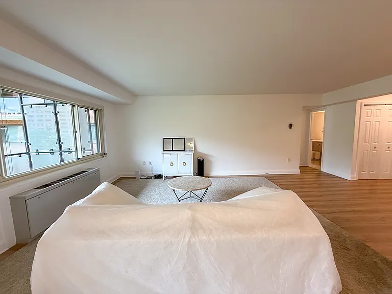 4201 Cathedral Ave NW #321E — Photo 11