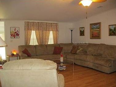 4th image of 2722 Tanager Ln