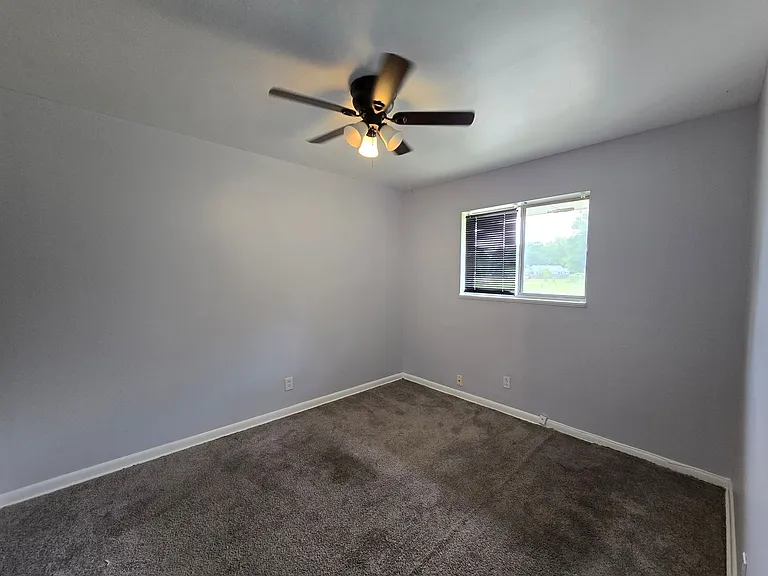424B Bryan St — Photo 8