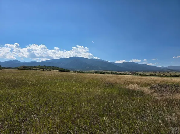 64 Monticello Way, Colorado City, CO 81019