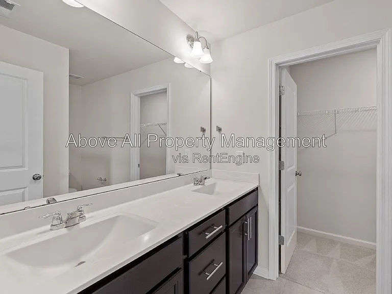 1035 Shoreside Dr — Photo 37
