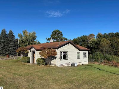 3232 E Long Lake Rd, Traverse City, MI, 49685