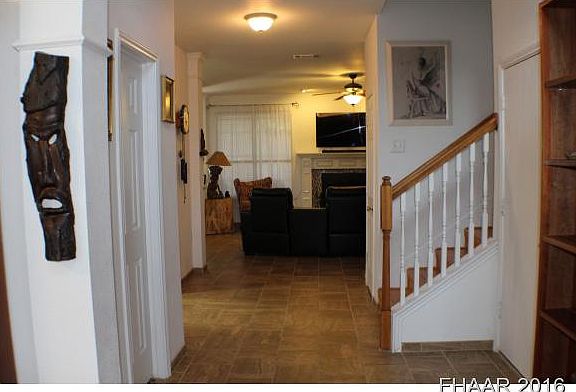 3rd image of 2204 Omaha Dr