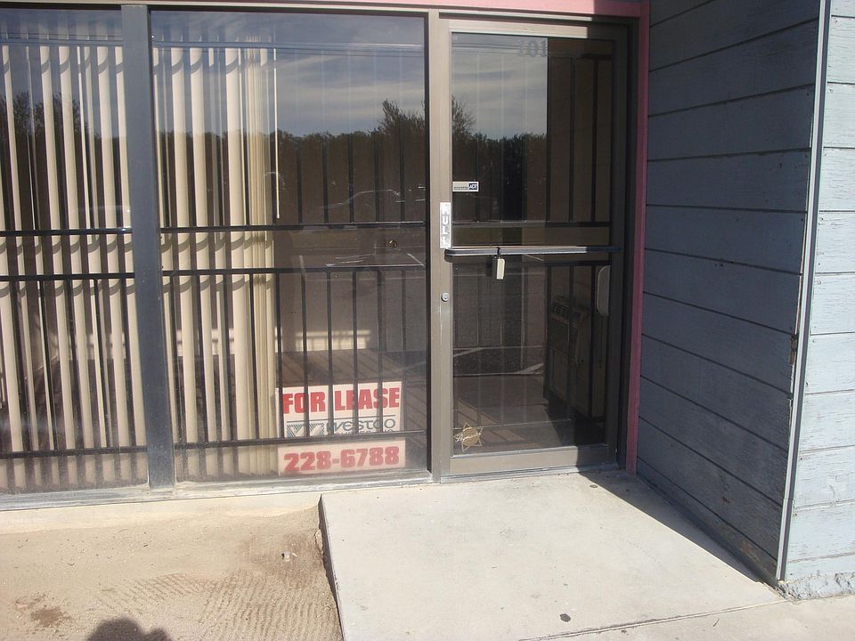 2nd image of 5757 E Clinton Ave Suite 108