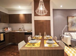 1800 SW 8th St #4, Miami, FL 33135