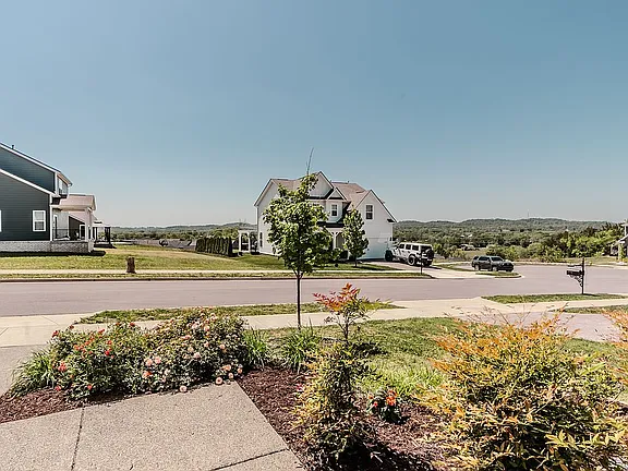 342 Gulfstream Dr — exterior photo