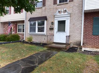 815 Woodlawn Cir, Chambersburg, PA